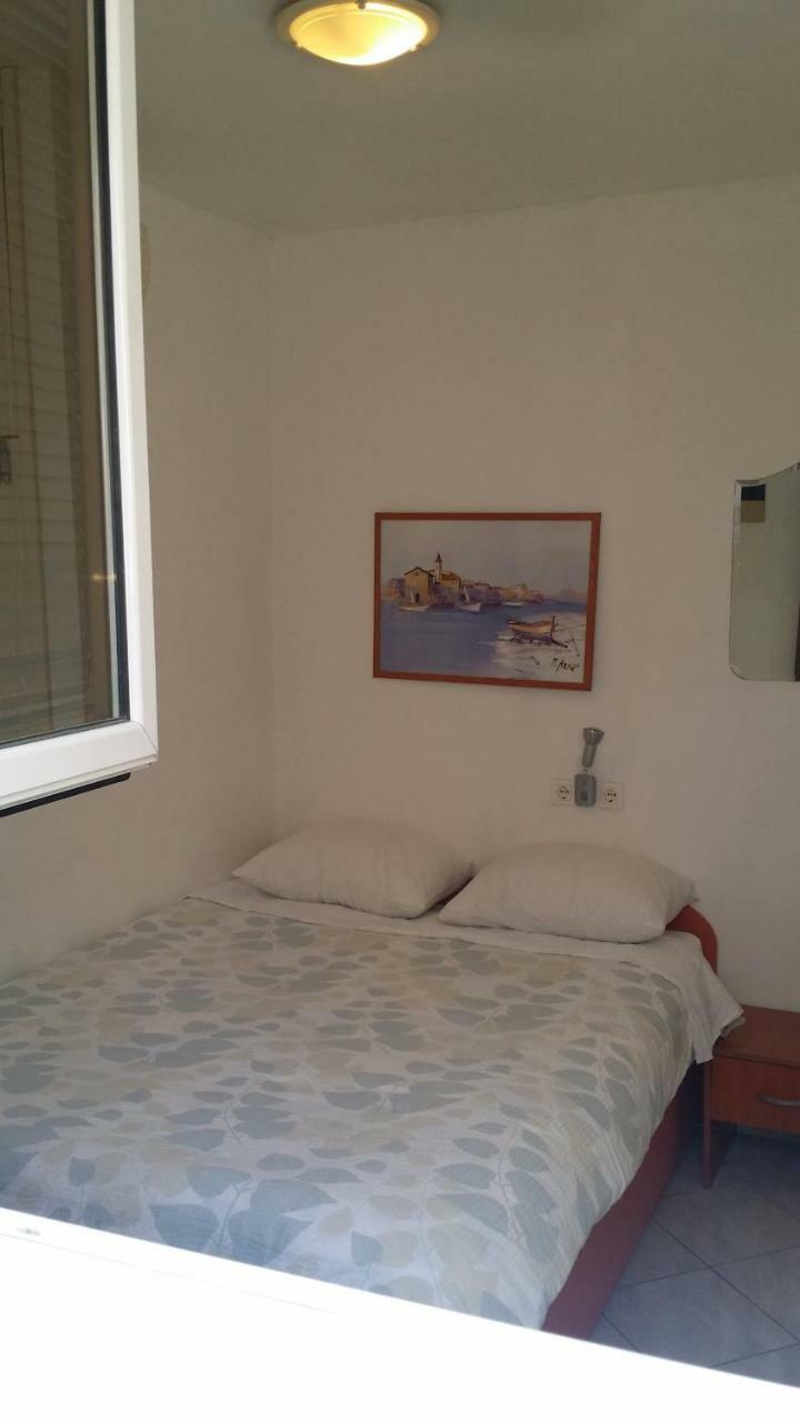 Diocletian Apartments & Rooms Split Exterior photo